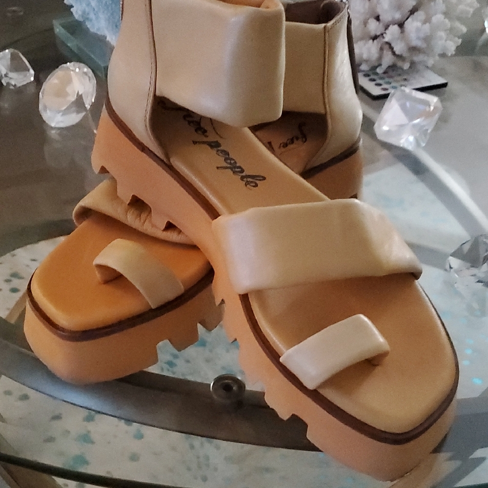 Free People Cream Sandals